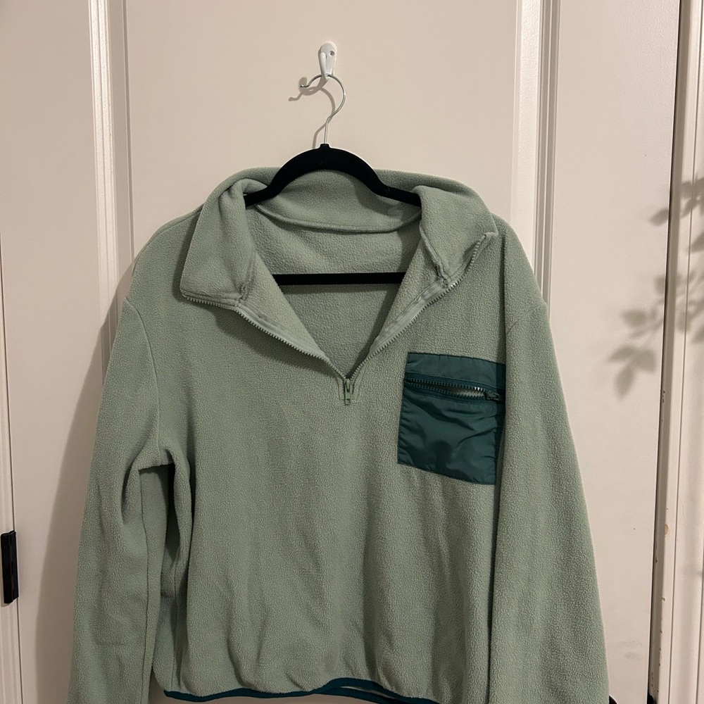 SHEIN Green Half-Zip Sweatshirt with Pocket